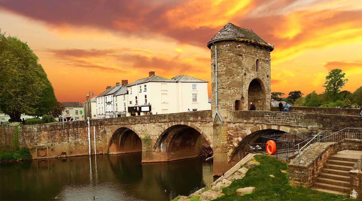 Two Monmouthshire towns voted amongst the best in the UK ...